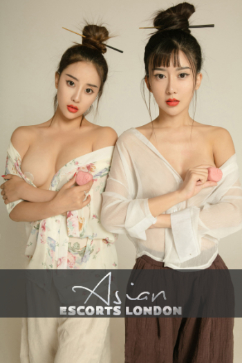 Asumi and Kumi's photo 6